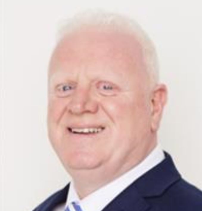 Castlederg councillor to step aside at end of month