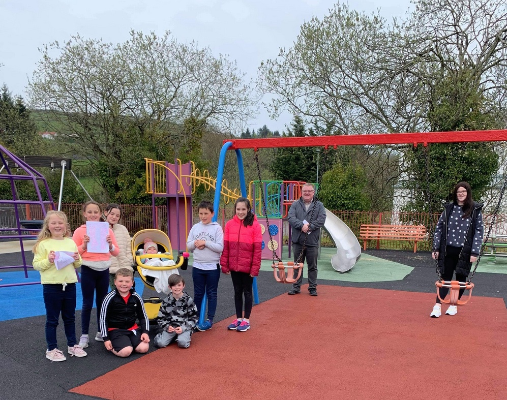 Mountfield kids lobby politicians for play facilities