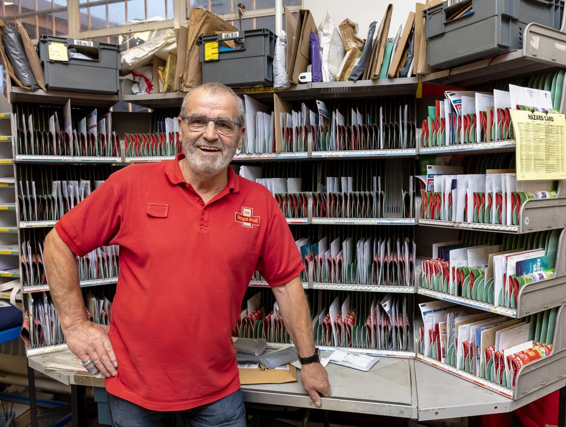 Oldest postman in the North retires