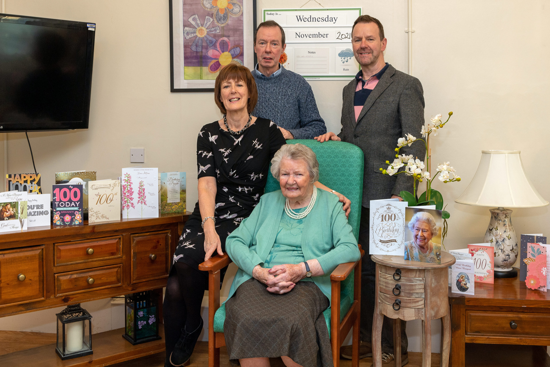Delight as Nan celebrates 100th birthday with family