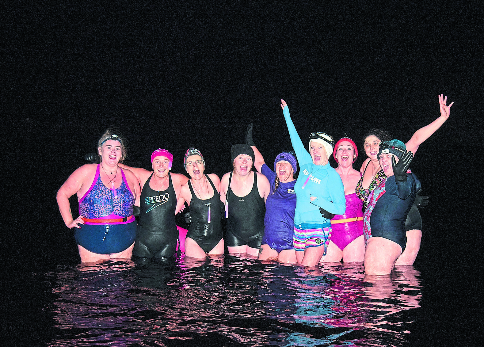 Kerry’s ‘chilly dips’ raise more than £1,000 for charity