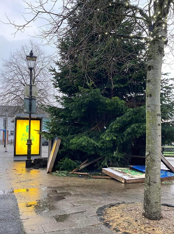 Christmas decorations damaged overnight in two Tyrone towns