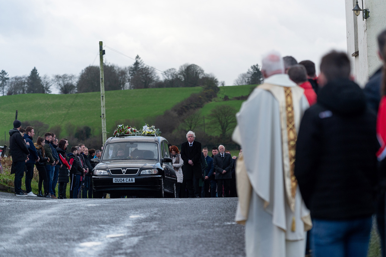 Priest makes impassioned plea for completion of A5 dual-carriageway