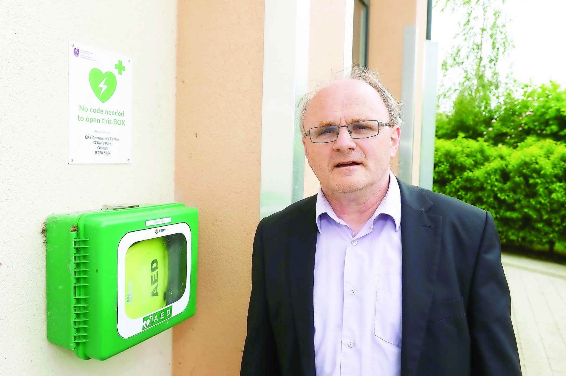 Calls for rapid replacement of vandalised defibrillator in Omagh