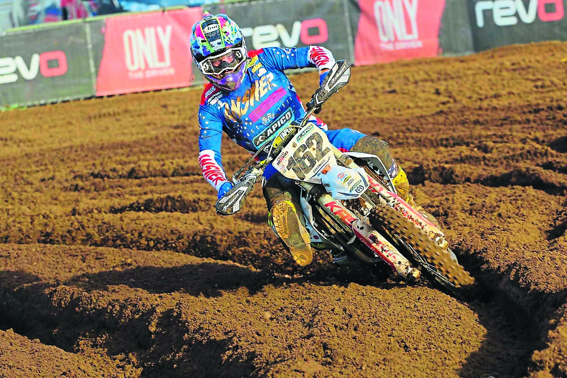 Young gun McCullough turning heads in British 125 Motocross Championship