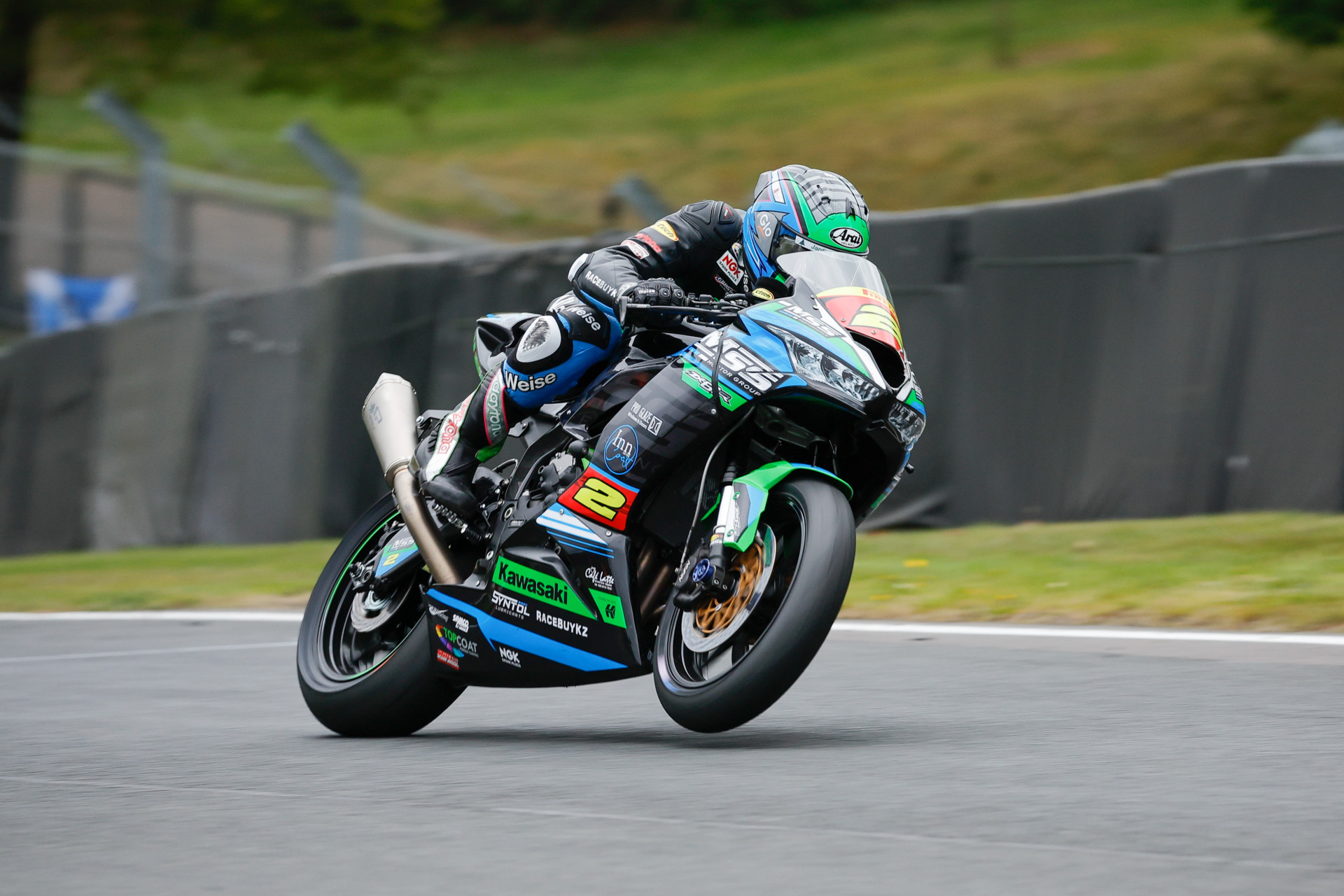 Dawson’s delighted with top 10 double at Oulton Park