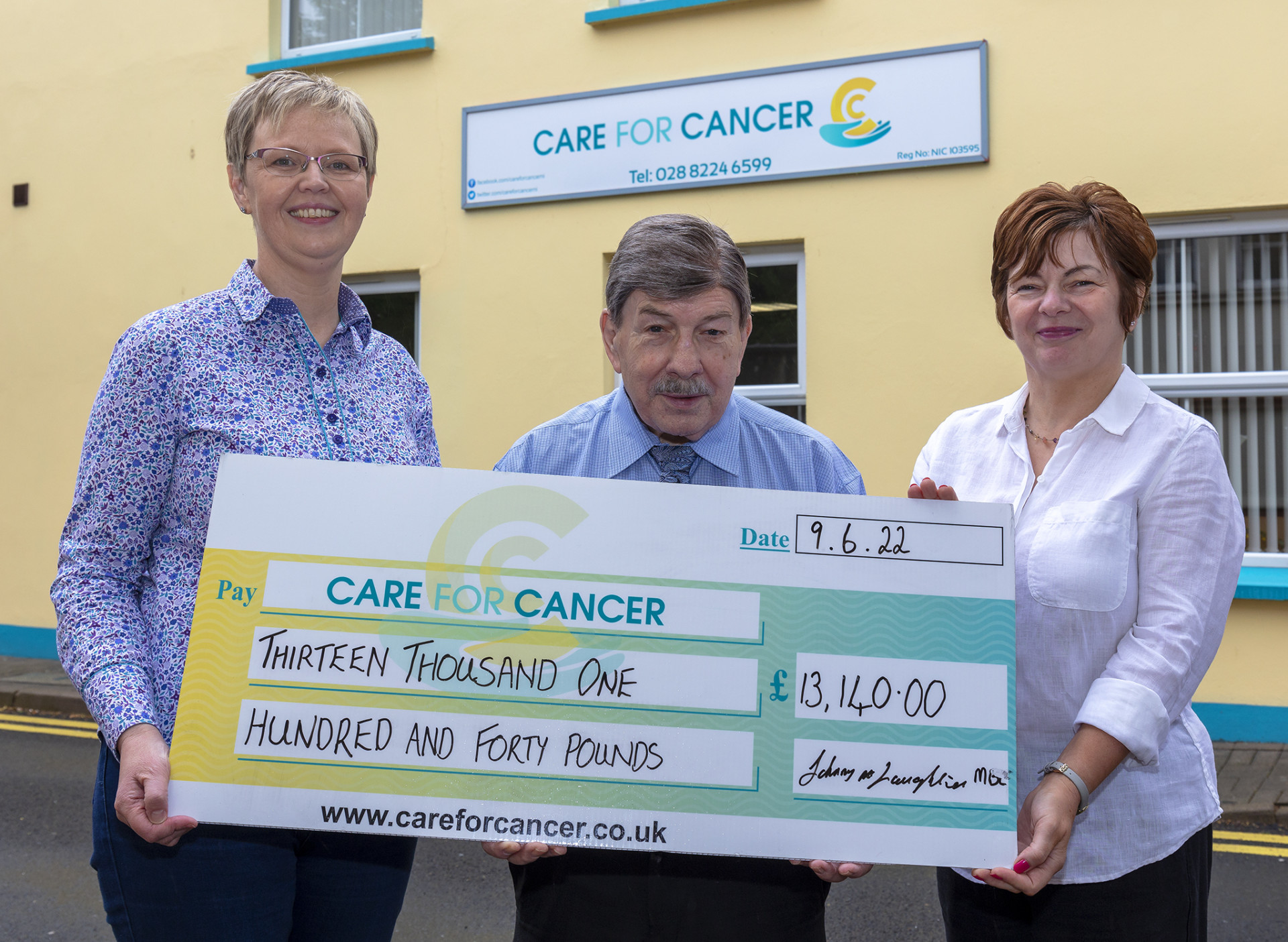 Former councillor donates £13,000 to cancer charity