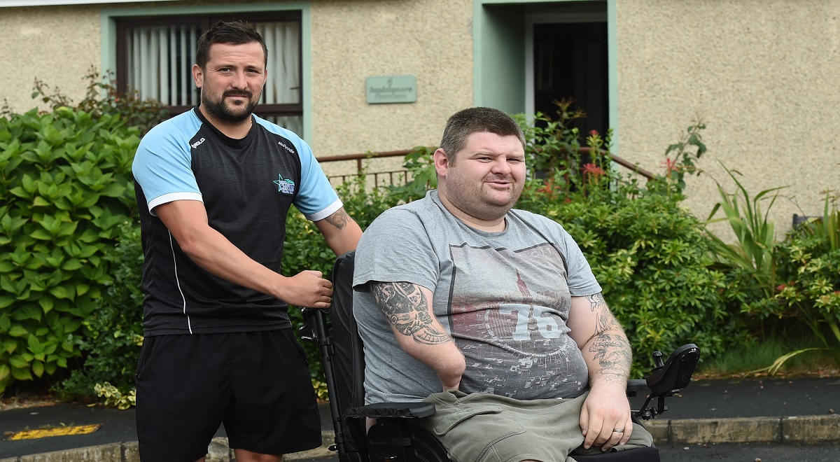 Community rallies to help Paralympian Johnny