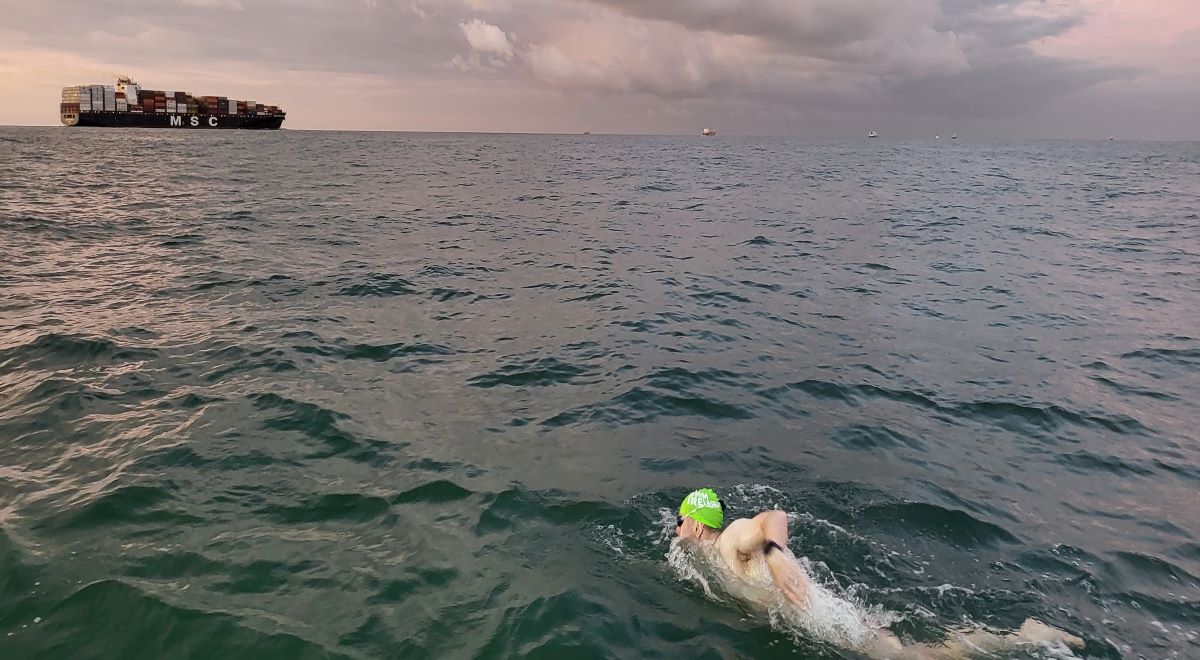 Shane completes solo Channel swim