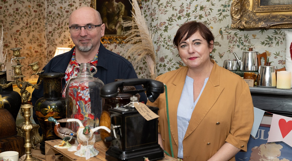 Lissan House hosts vintage antiques fair for cancer charity