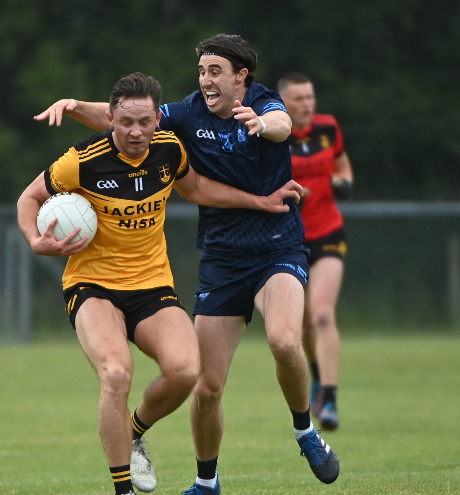 Table toppers Loughmacrory look to build on super start