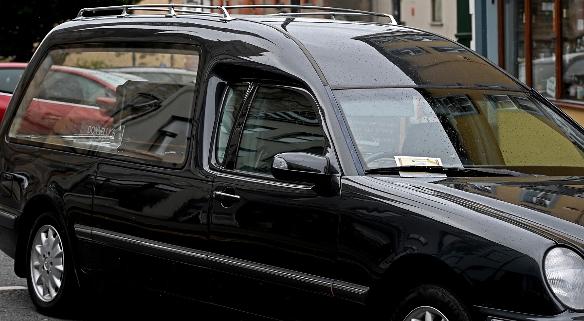 Parking ticket left on hearse cancelled after U-turn by DfI