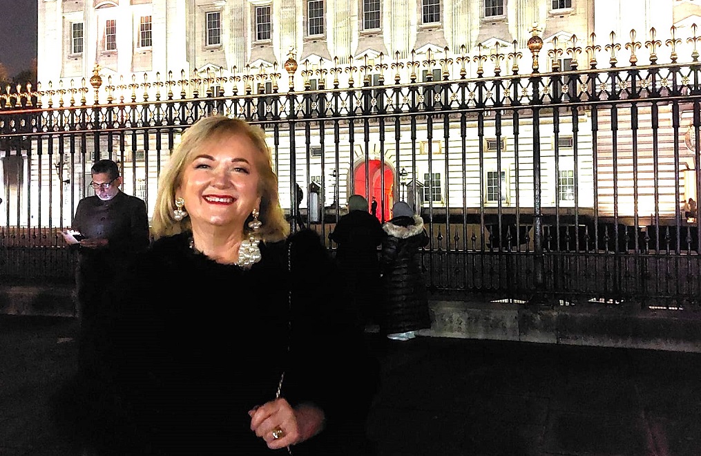 ‘Evening to remember’ at Palace for delighted community worker