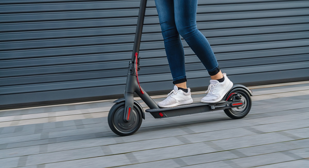 Christmas shoppers reminded that e-scooters illegal to use in public