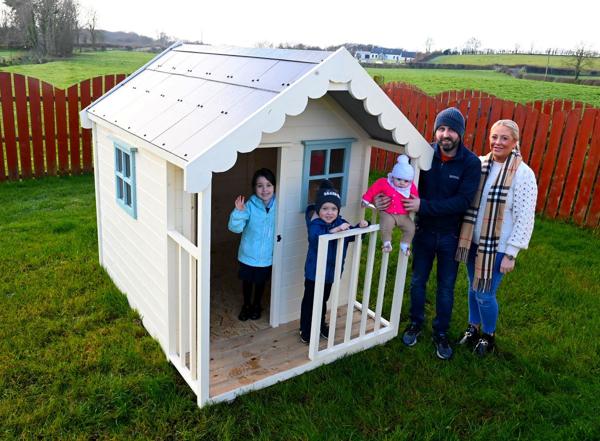 Playhouse raffle to raise money for families