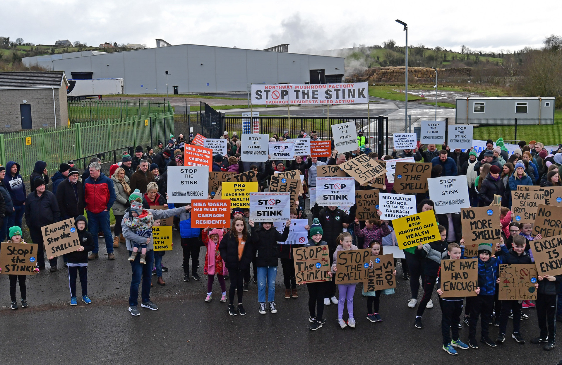 Protest held over ‘stink’ at Killeeshil mushroom plant