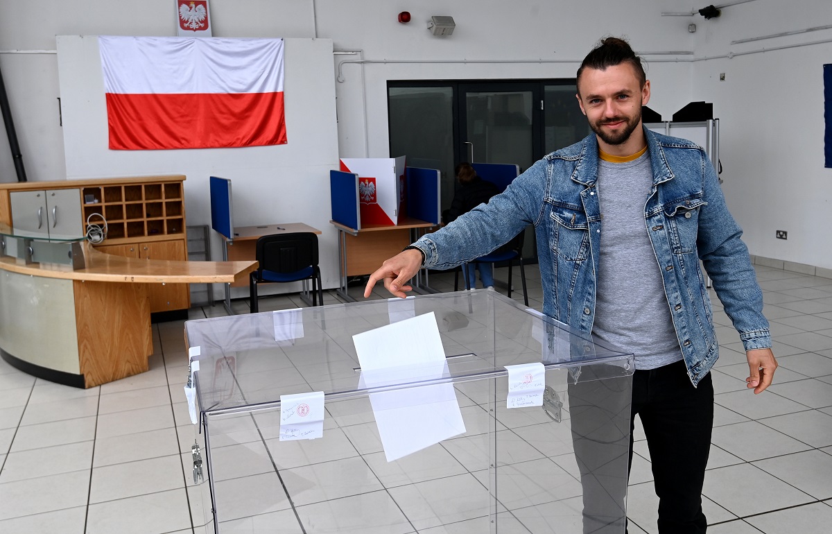 Community House hosts Polish voting stations for EU elections