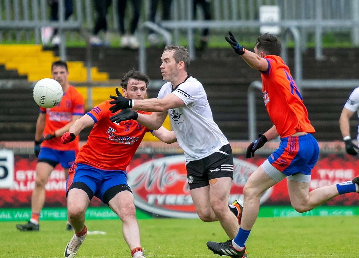 St Enda’s edge out Ardboe in dour tussle