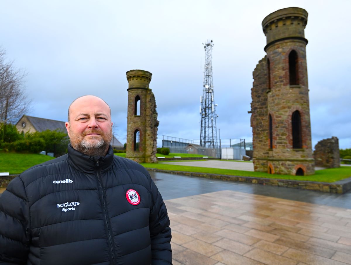 Calls for removal of mast from historic hill raised at Stormont