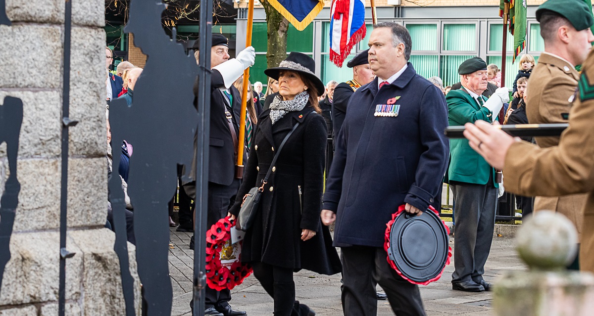 County pauses to remember the fallen