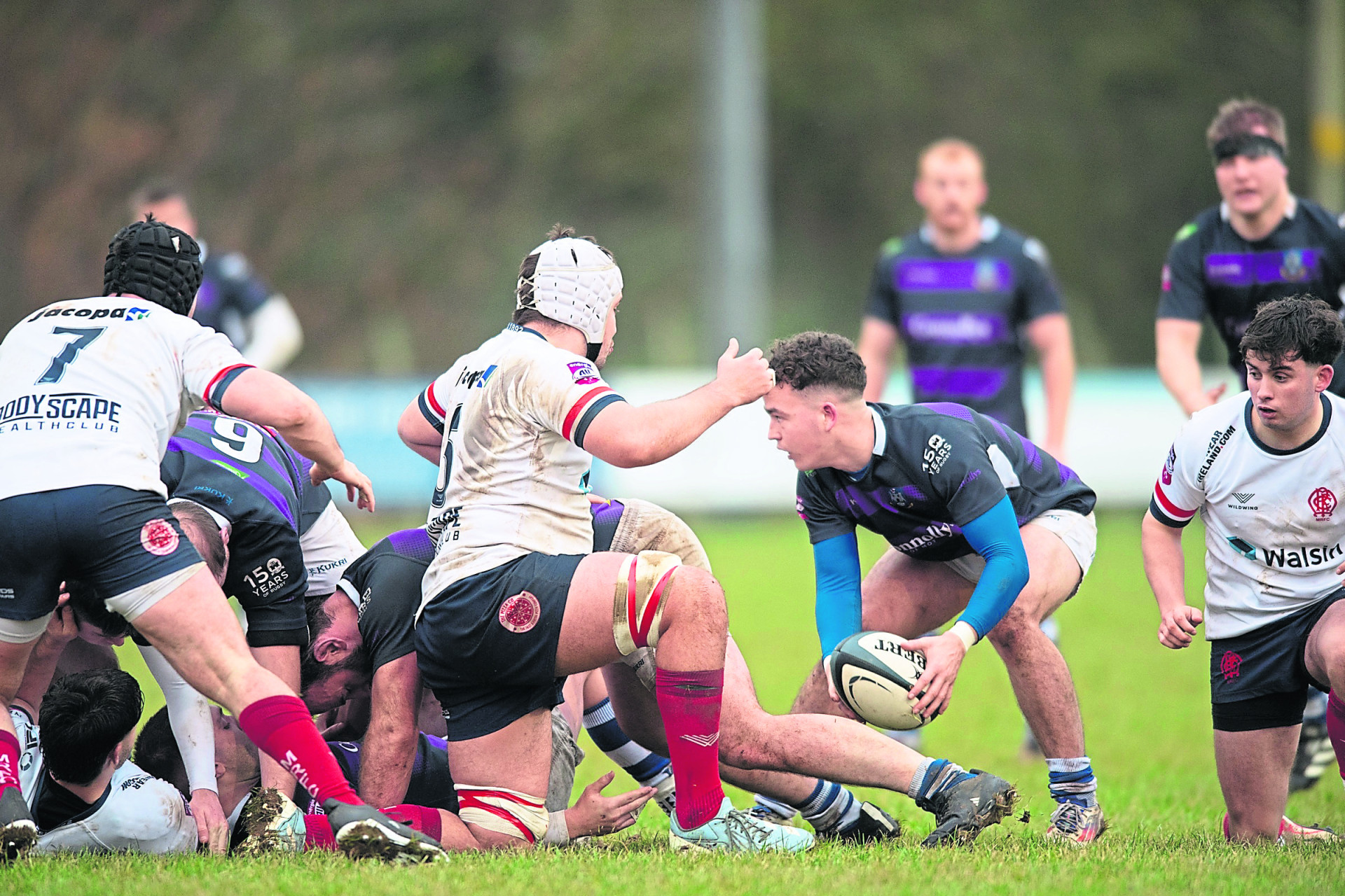 Bonus point win helps Dungannon close in on leaders