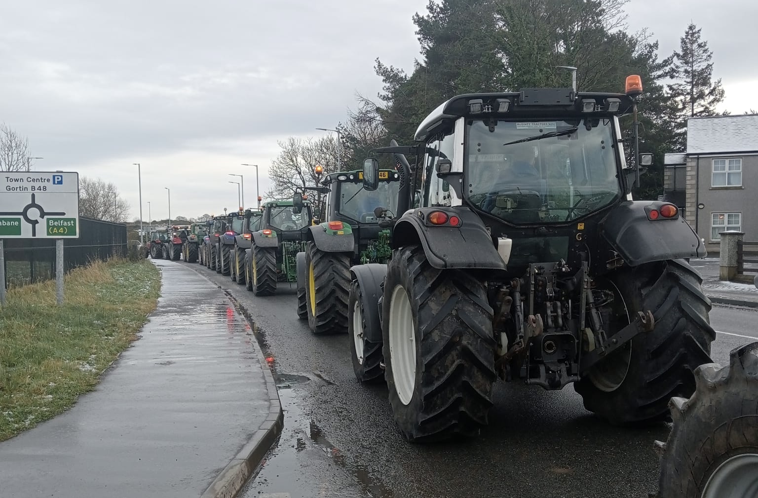 Protesting farmers bring Omagh to standstill