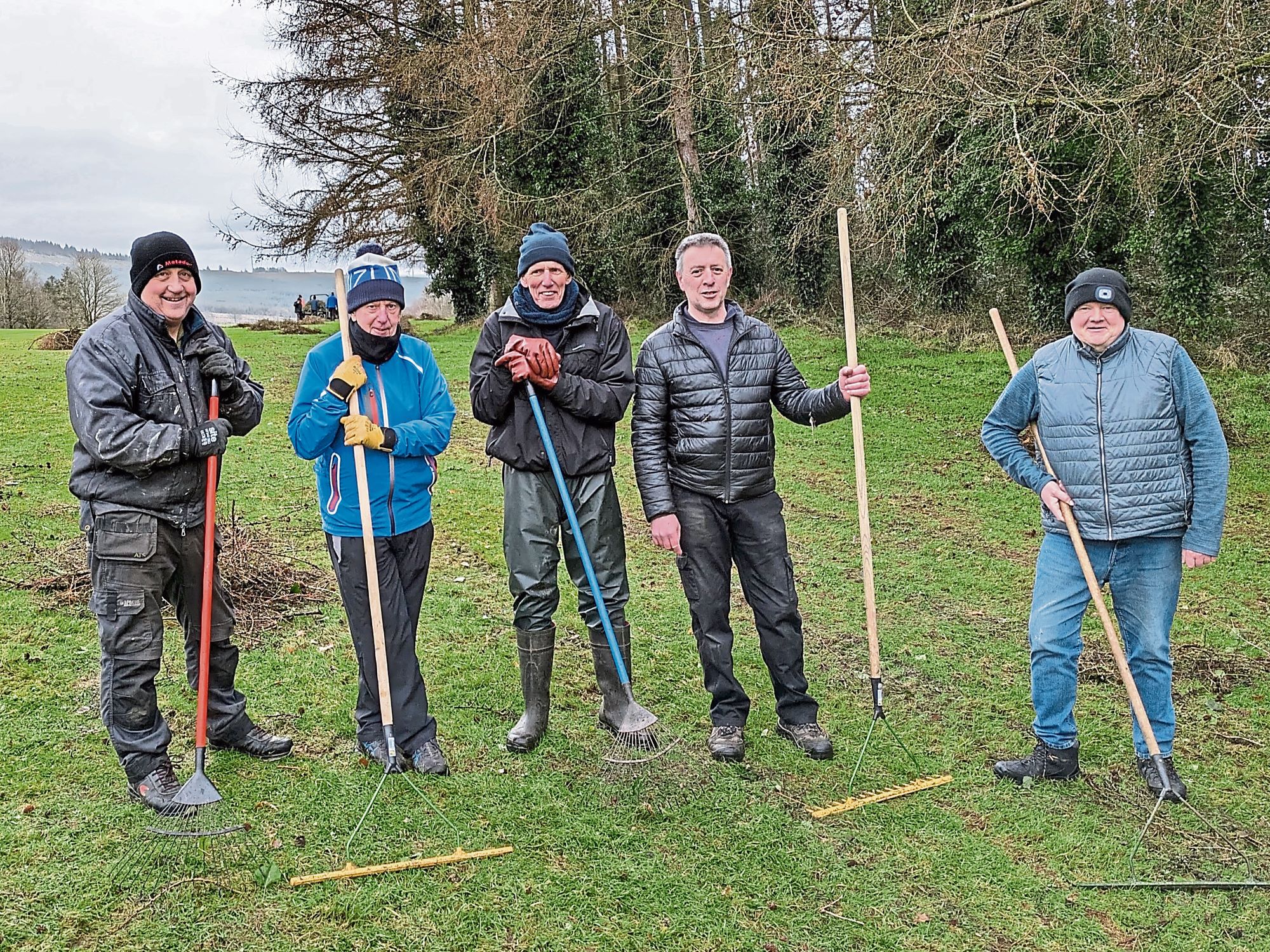 Golfers pitch in to help with clear-up after devastating storm