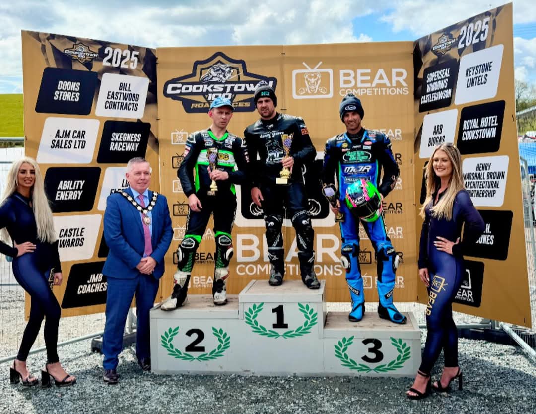 Dunlop and Moore double up at the Cookstown 100