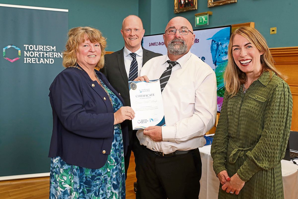 Plumbridge man graduates as new tour guide for deaf community