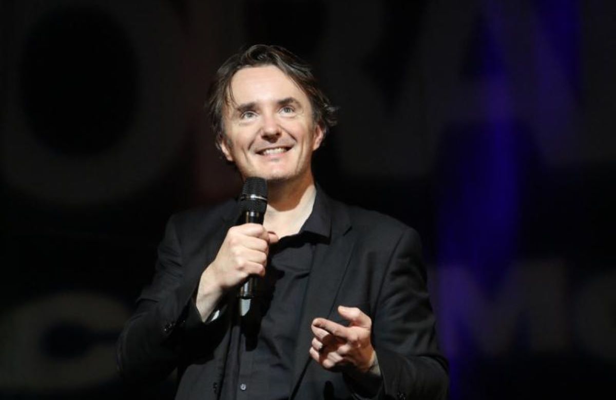 Dylan Moran to perform in Omagh this autumn