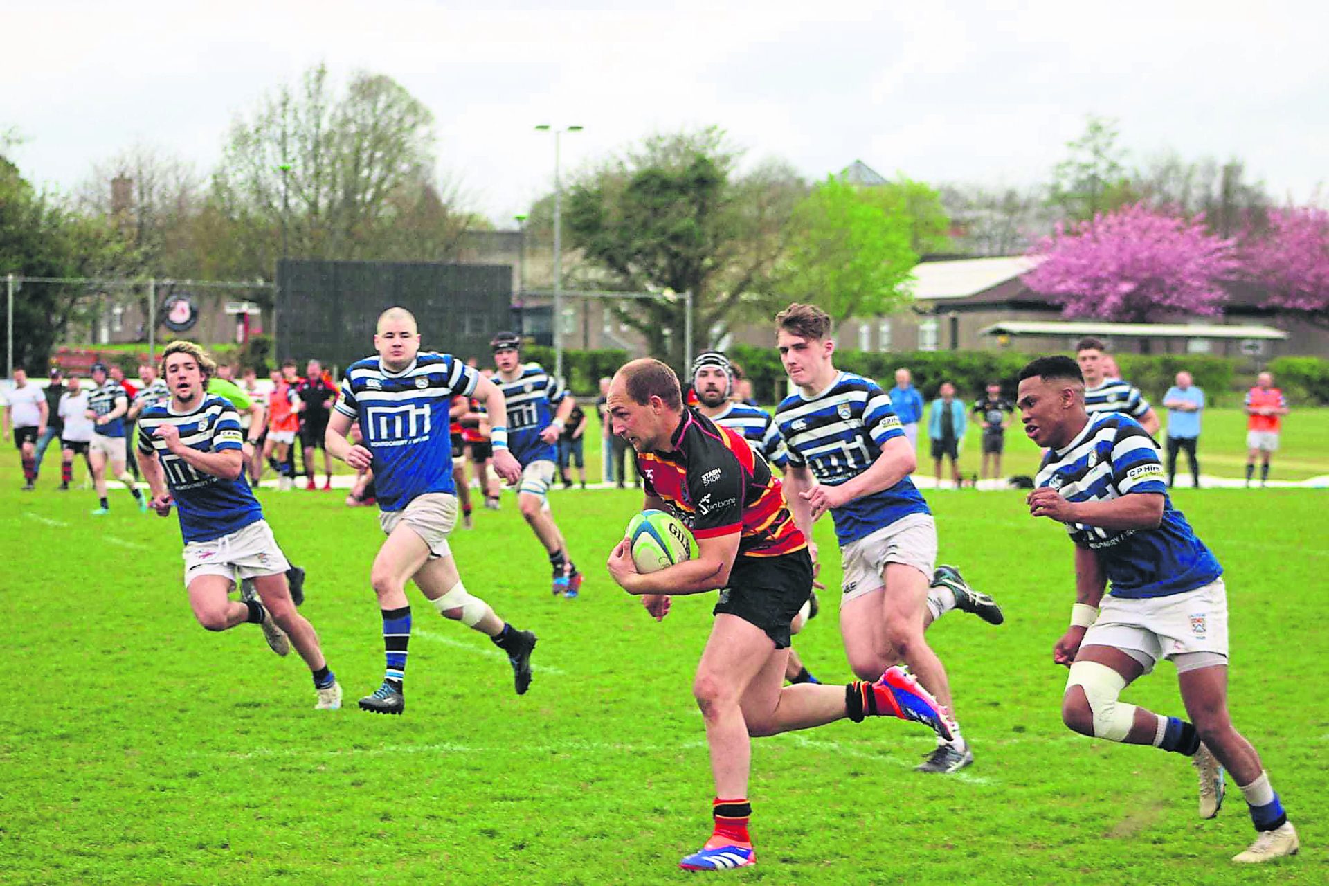 Emphatic victory sends Strabane top