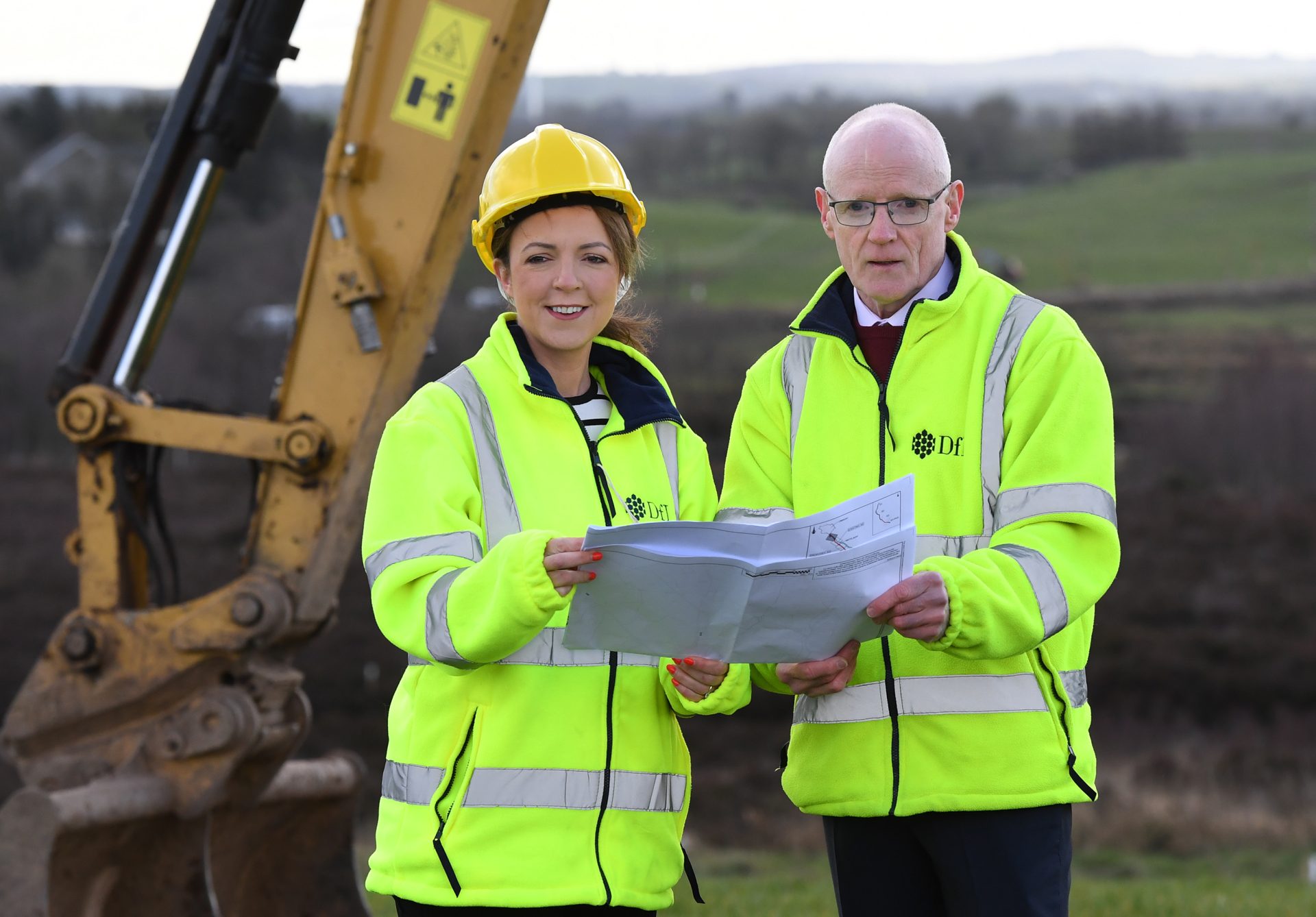 Minister defends department’s role in A5 legal controversy