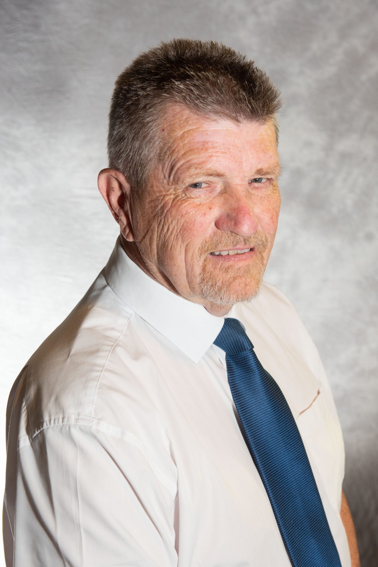 Castlederg councillor: Irish street sign policy is ‘ridiculous’