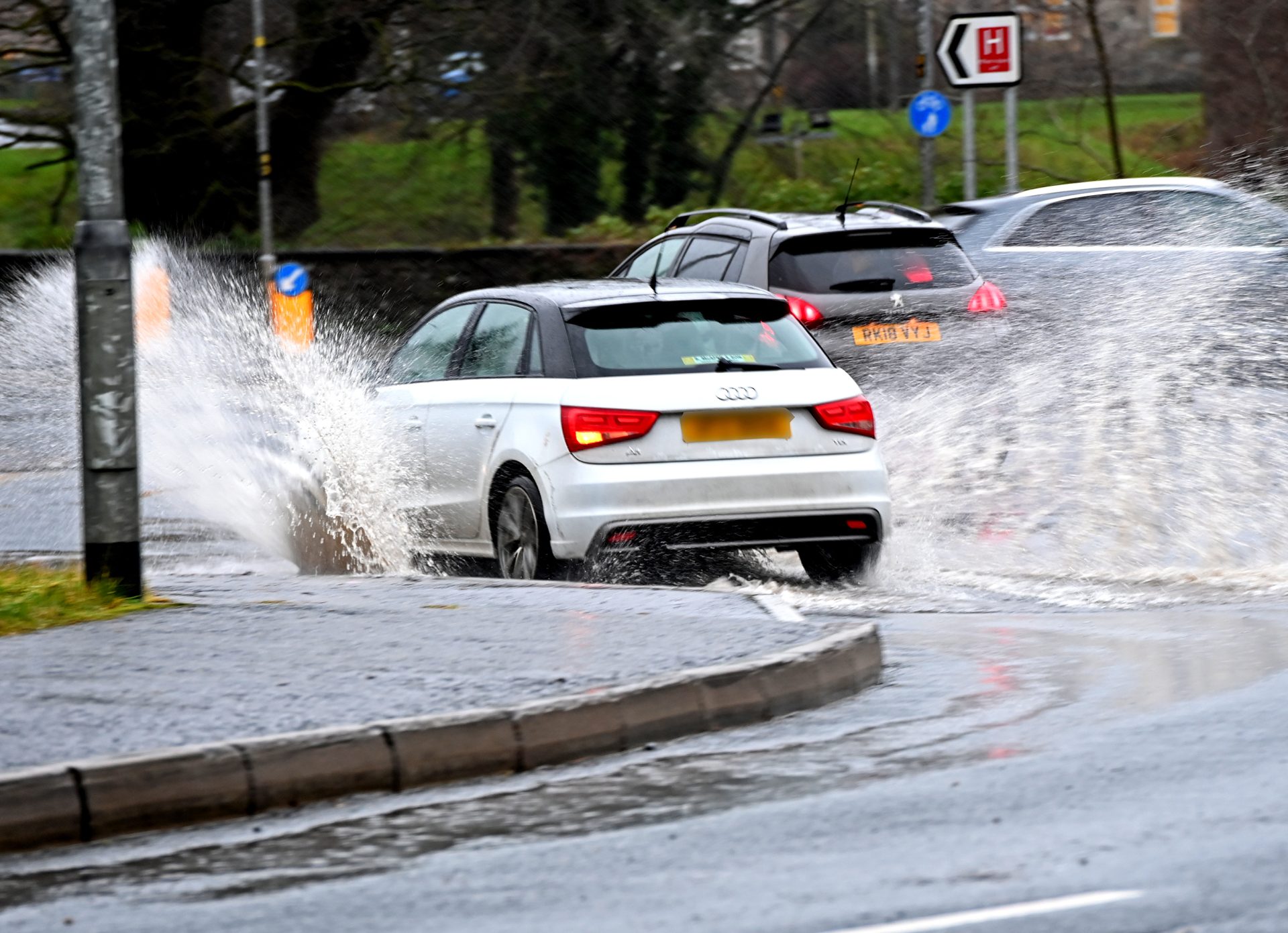NIE Networks, which manages the electricity supply in the North, said the power cut was reported shortly before 7pm