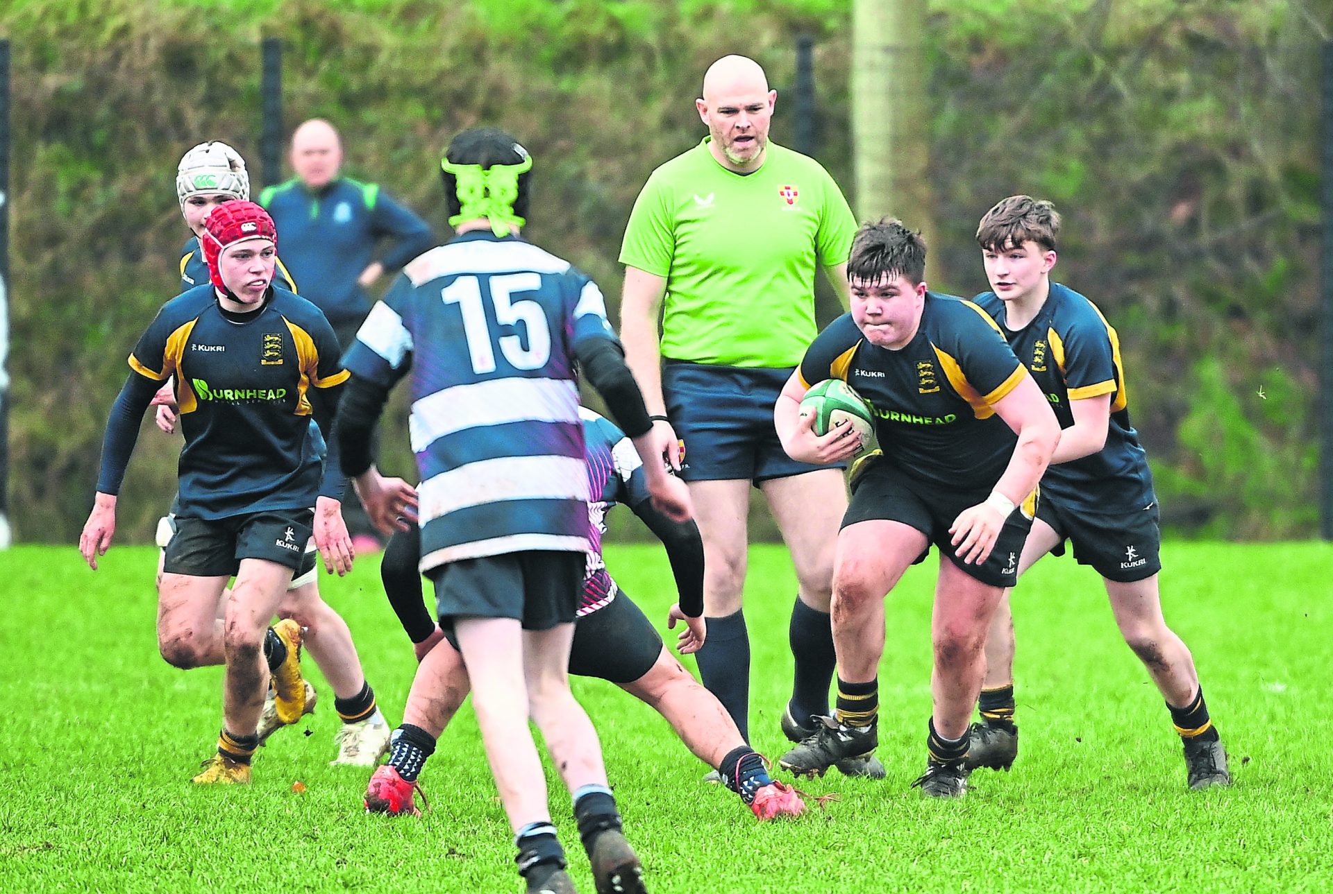 Academy young guns ousted by Wallace