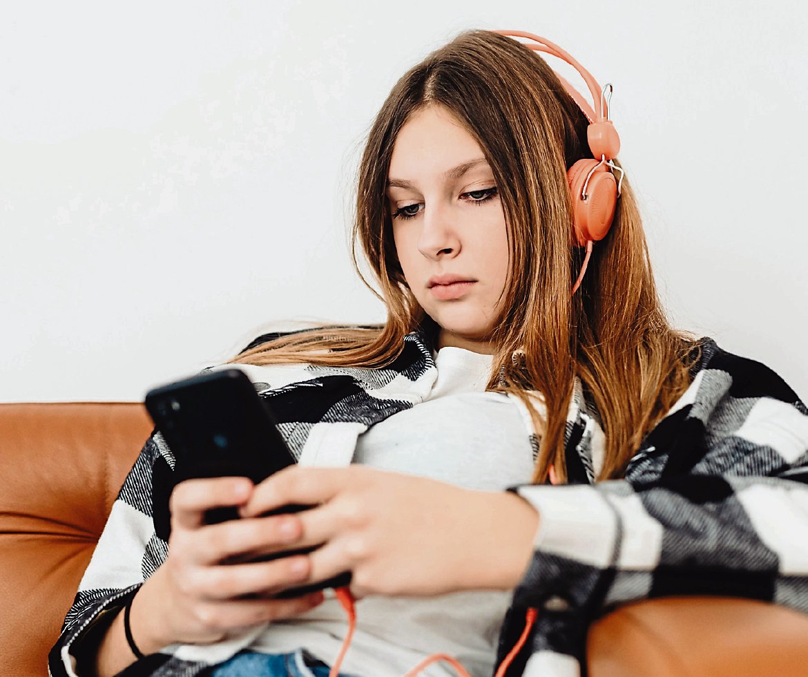 Local parents warned as ‘distressing’ AI deepfakes